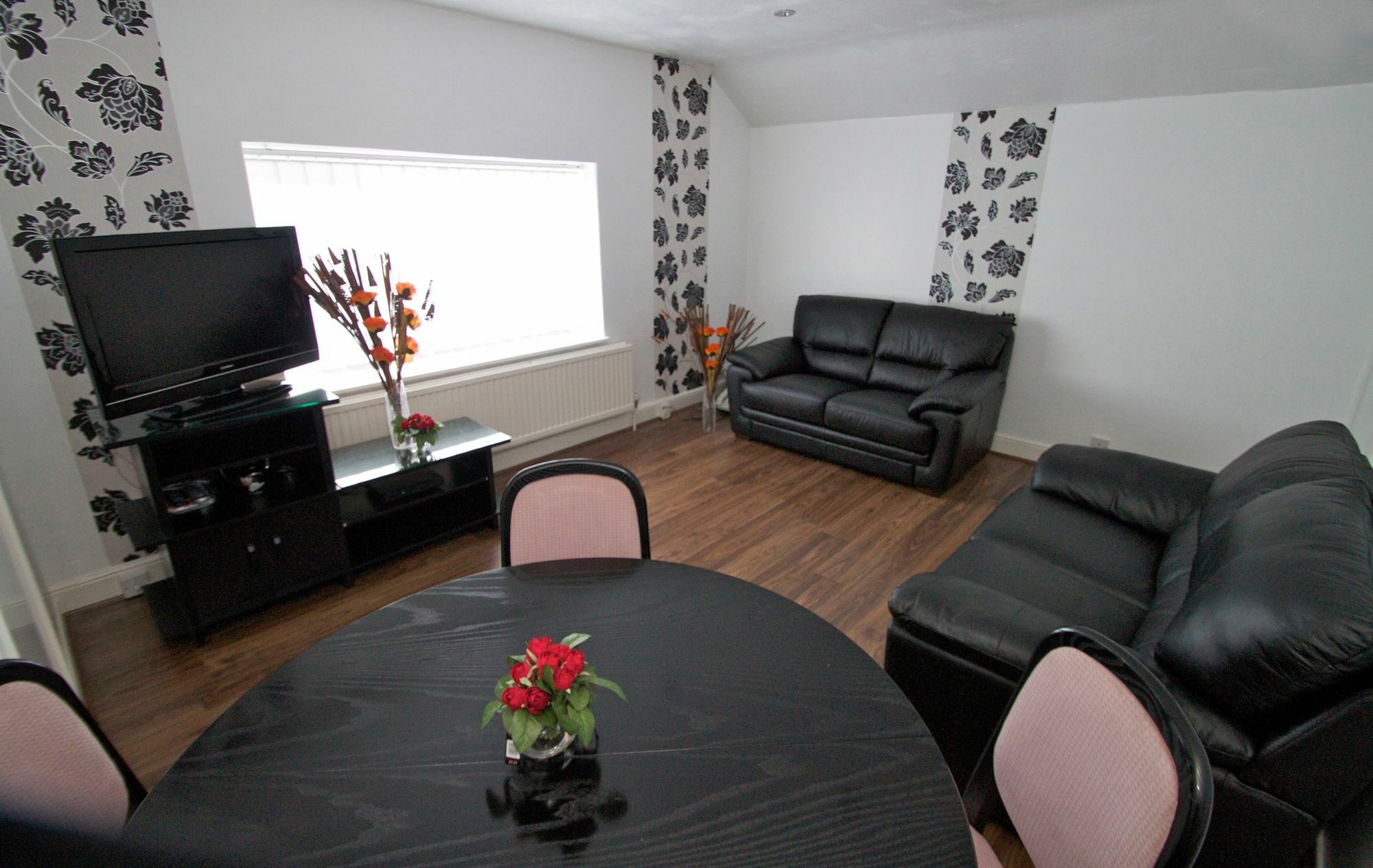 La Suisse Serviced Apartments Manchester Eksteriør bilde